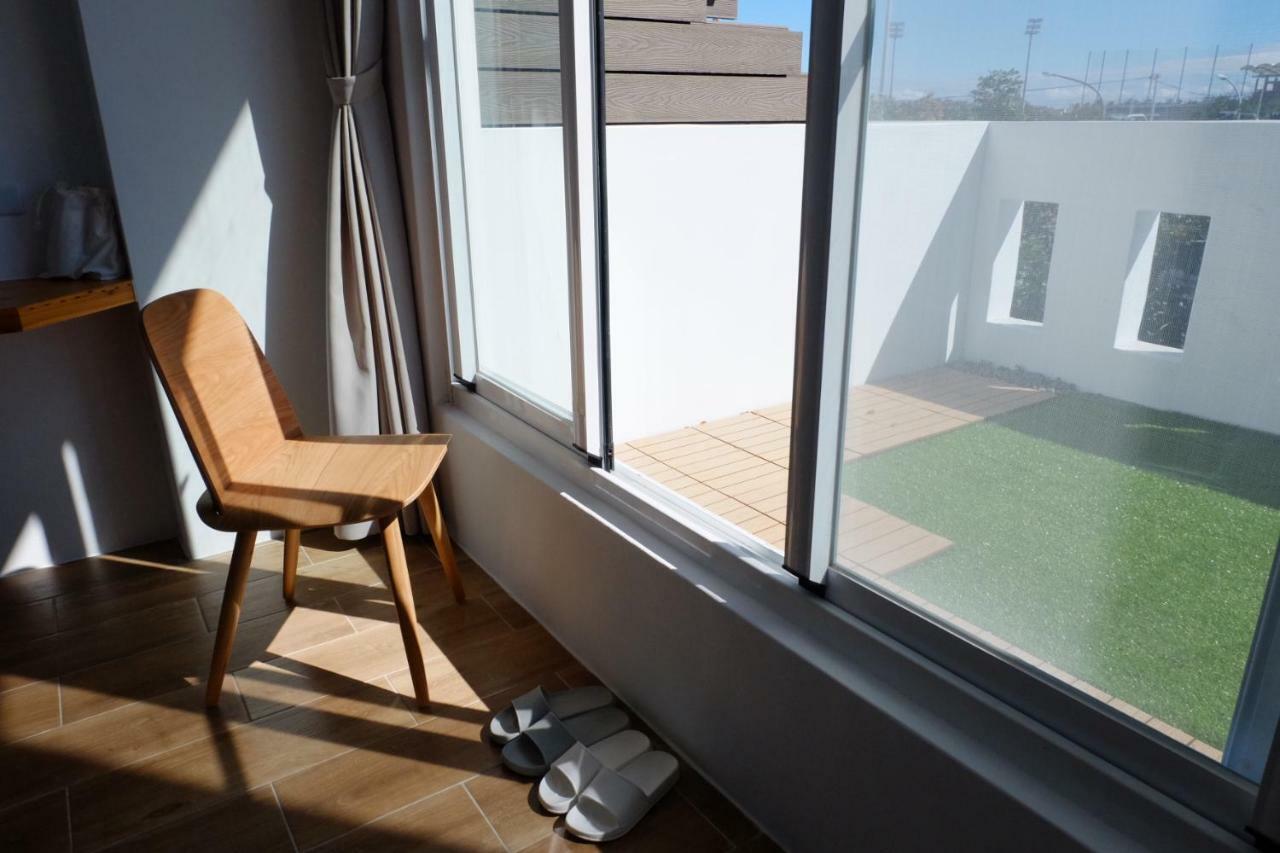 Lof/It Bed & Breakfast Taitung ภายนอก รูปภาพ